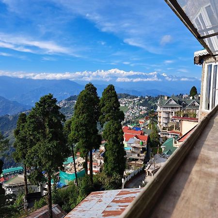 Darjeeling Heights - A Boutique Mountain View Homestay Экстерьер фото